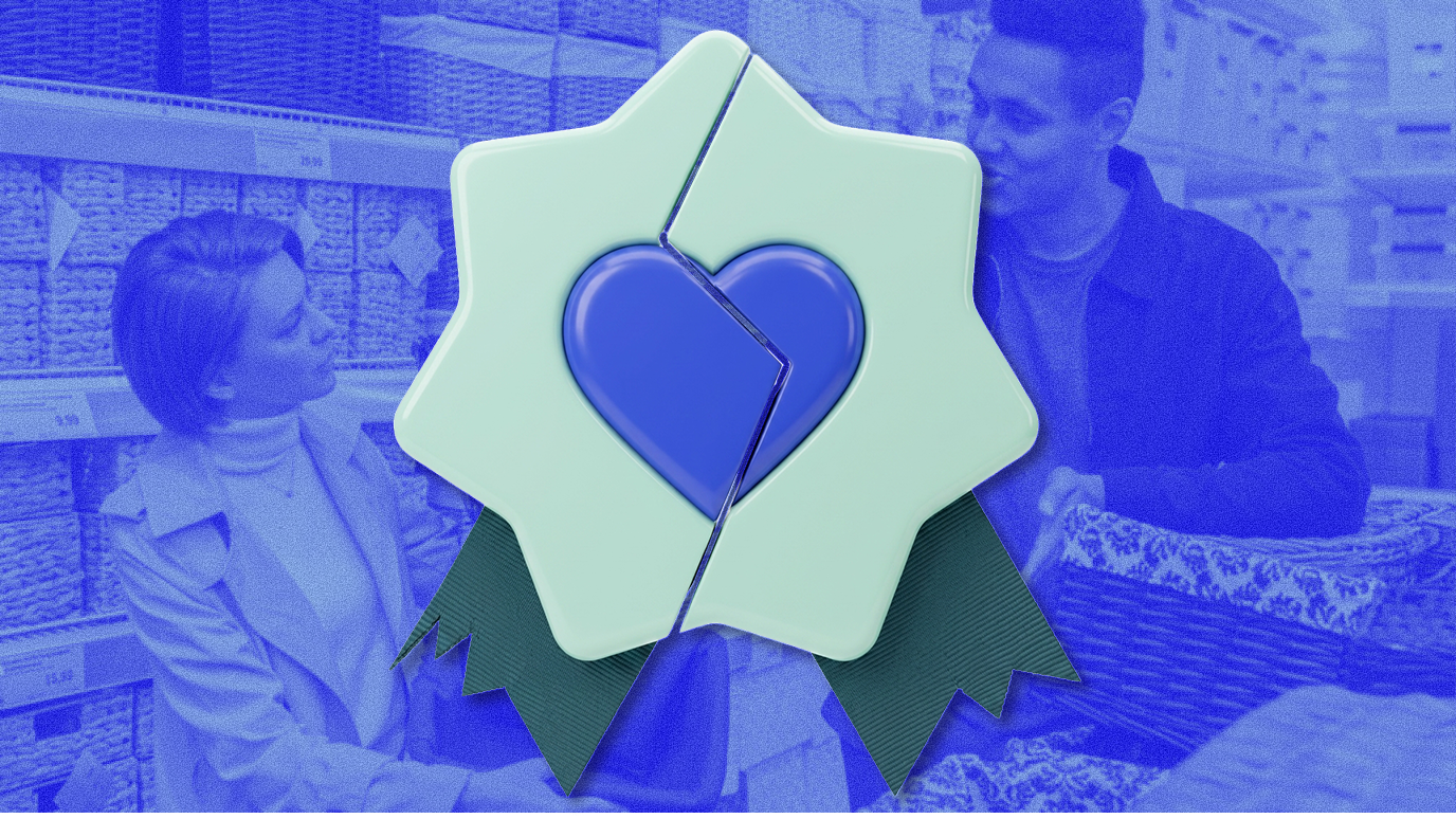 Especialistas en diseño estratégico analizando datos de comportamiento del consumidor y mapeando la experiencia del cliente (CX) para canales digitales durante eventos de alta saturación transaccional.</p>
<p>